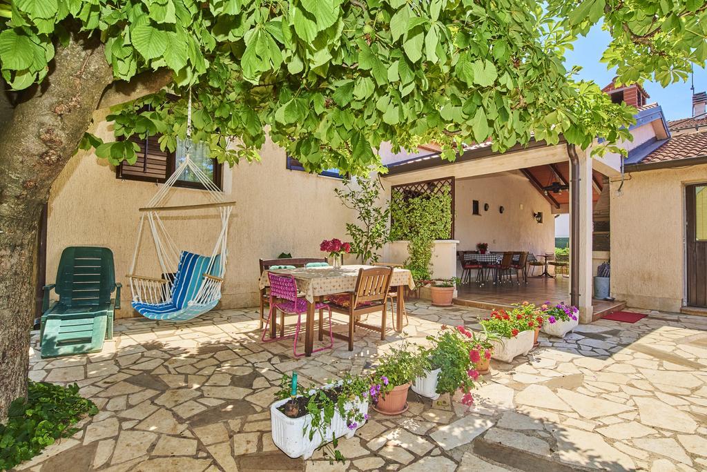 B&B Carmela Умаг Экстерьер фото