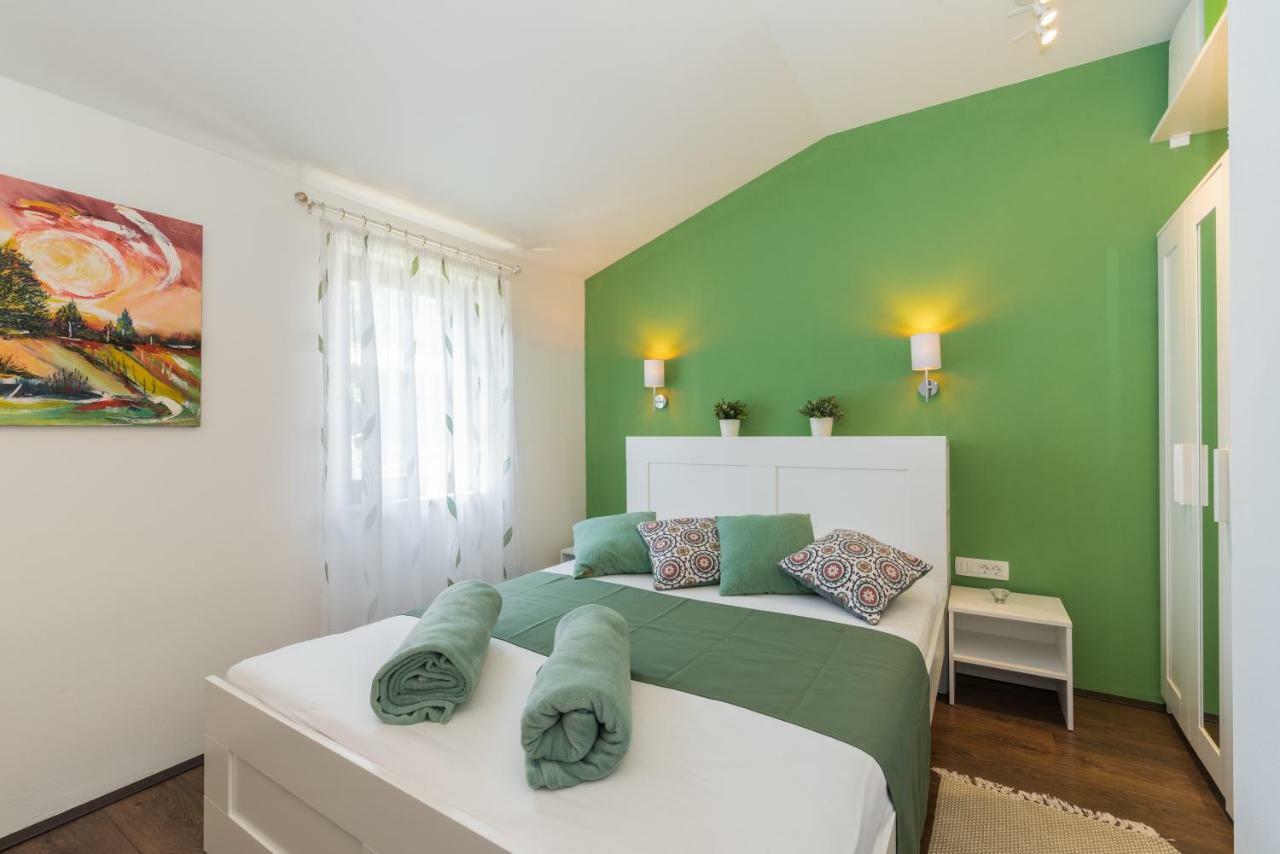 B&B Carmela Умаг Экстерьер фото