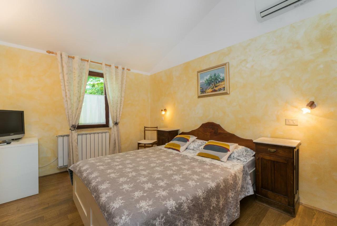 B&B Carmela Умаг Экстерьер фото
